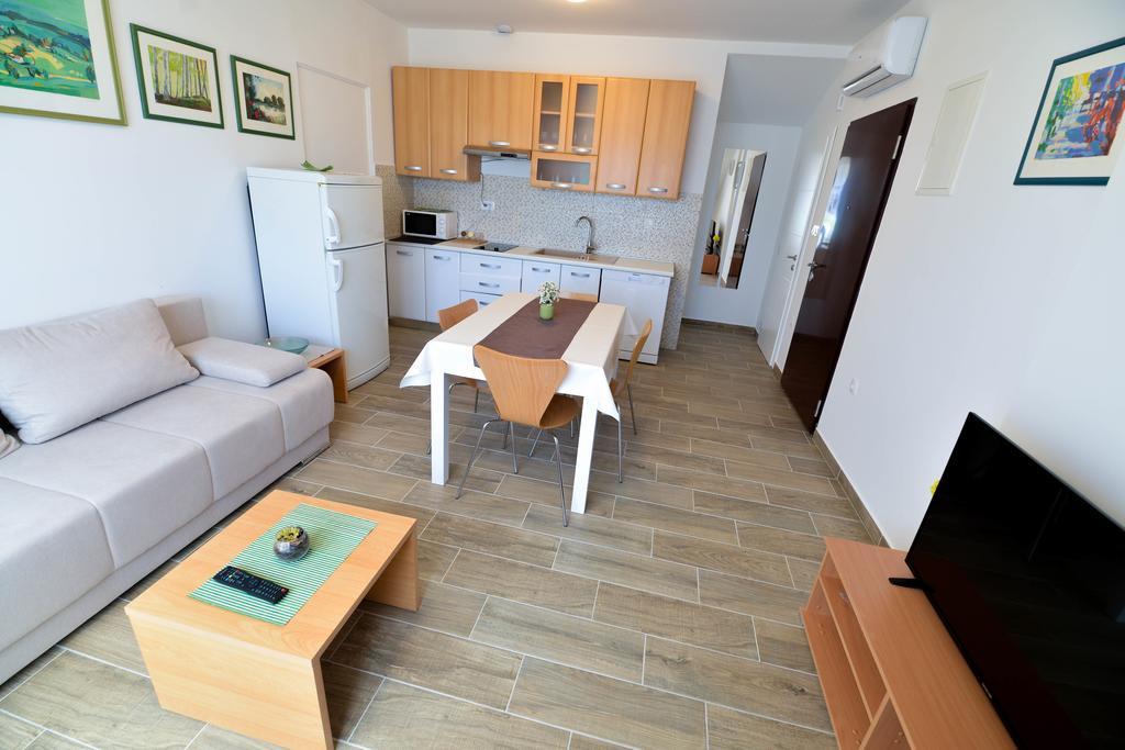 Arta Apartments زادار المظهر الخارجي الصورة